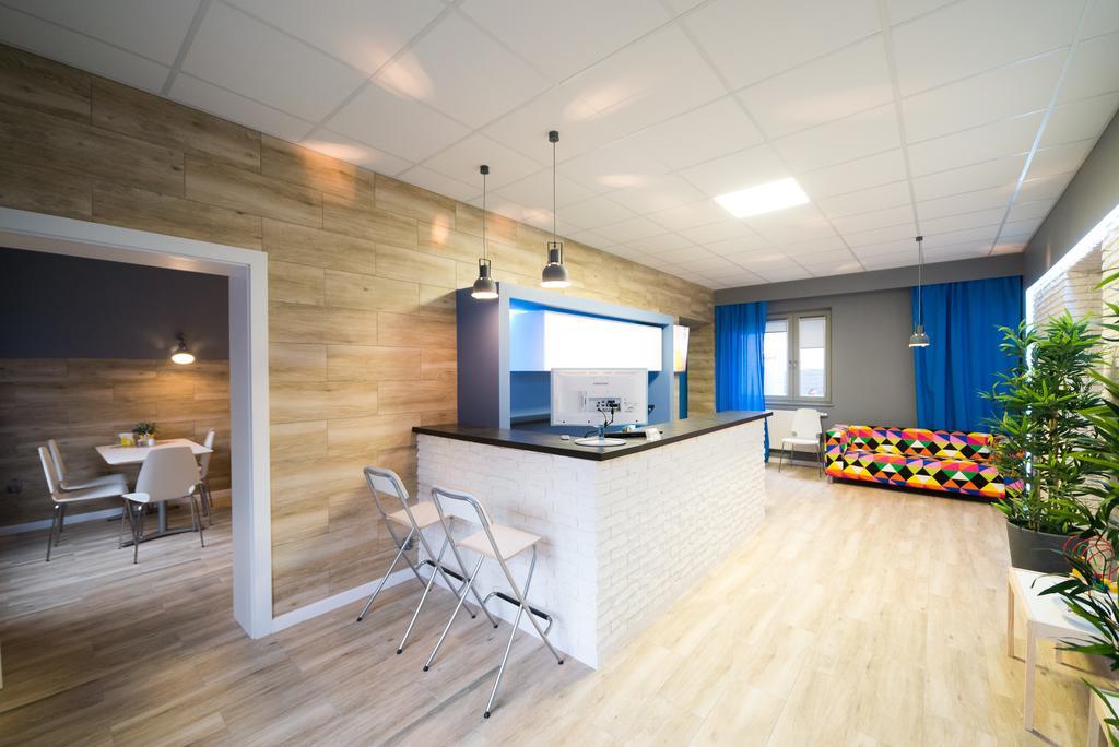 Hostel Filip 2 Гданьск Экстерьер фото