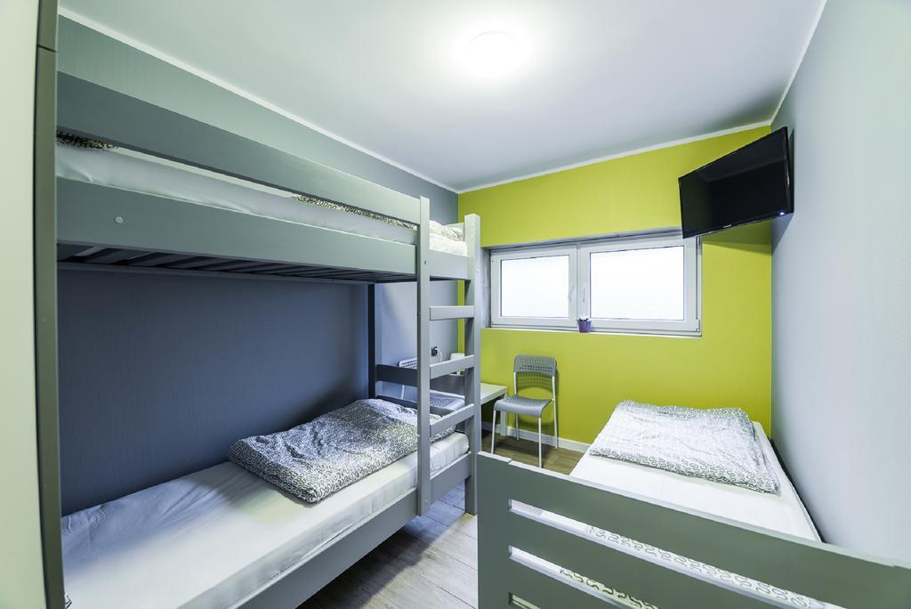 Hostel Filip 2 Гданьск Экстерьер фото