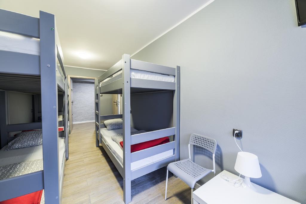 Hostel Filip 2 Гданьск Экстерьер фото